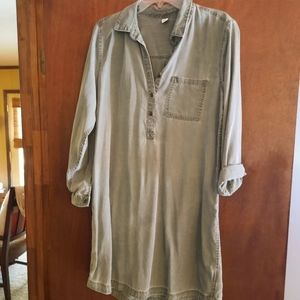 Old Navy dress
